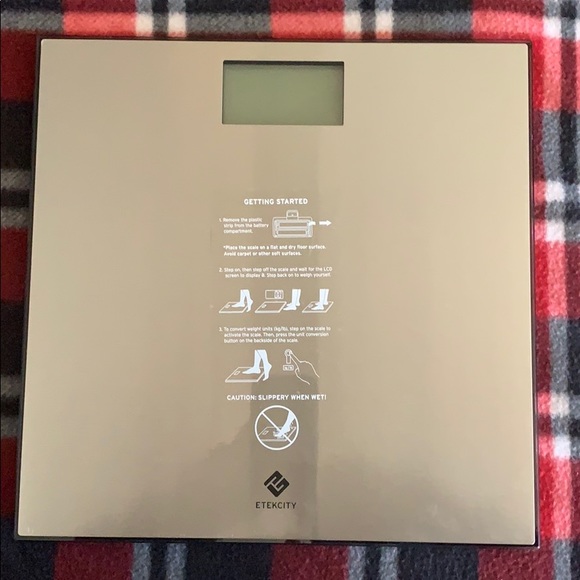 Etekcity Electric Step on Scale - Picture 2 of 7